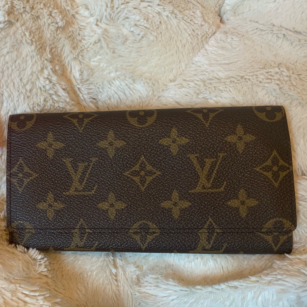 Louis Vuitton Wallet